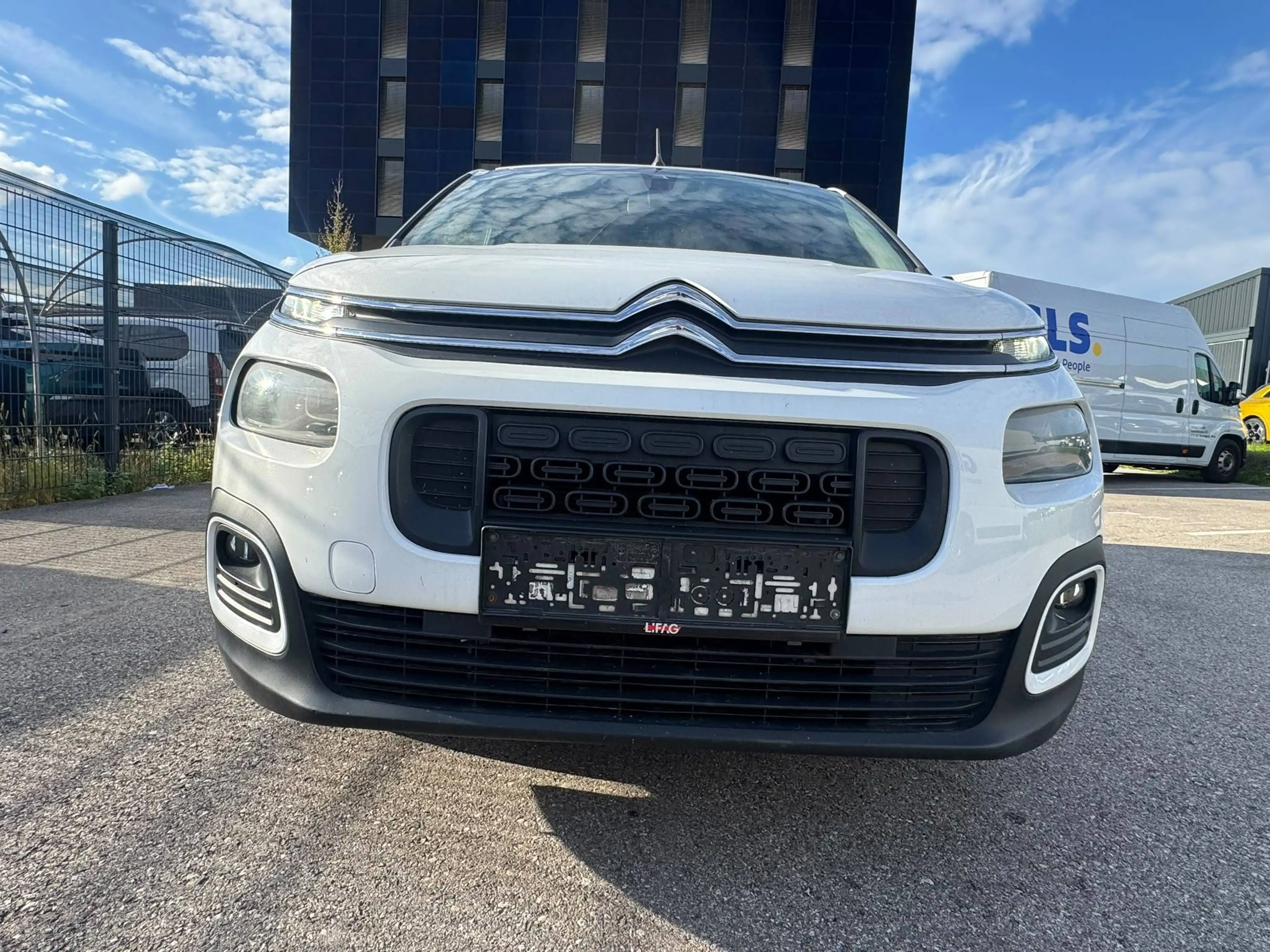 Citroen Berlingo Feel M — photo 6