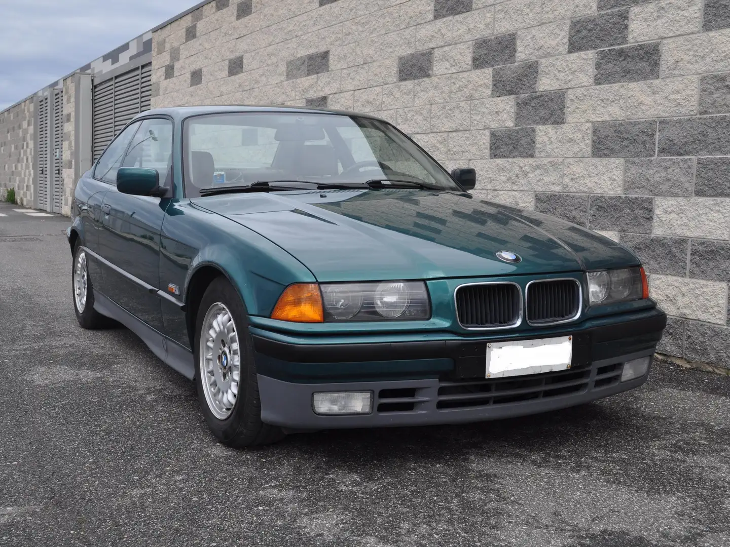 BMW 320 320i Coupe cat. Verde - 1