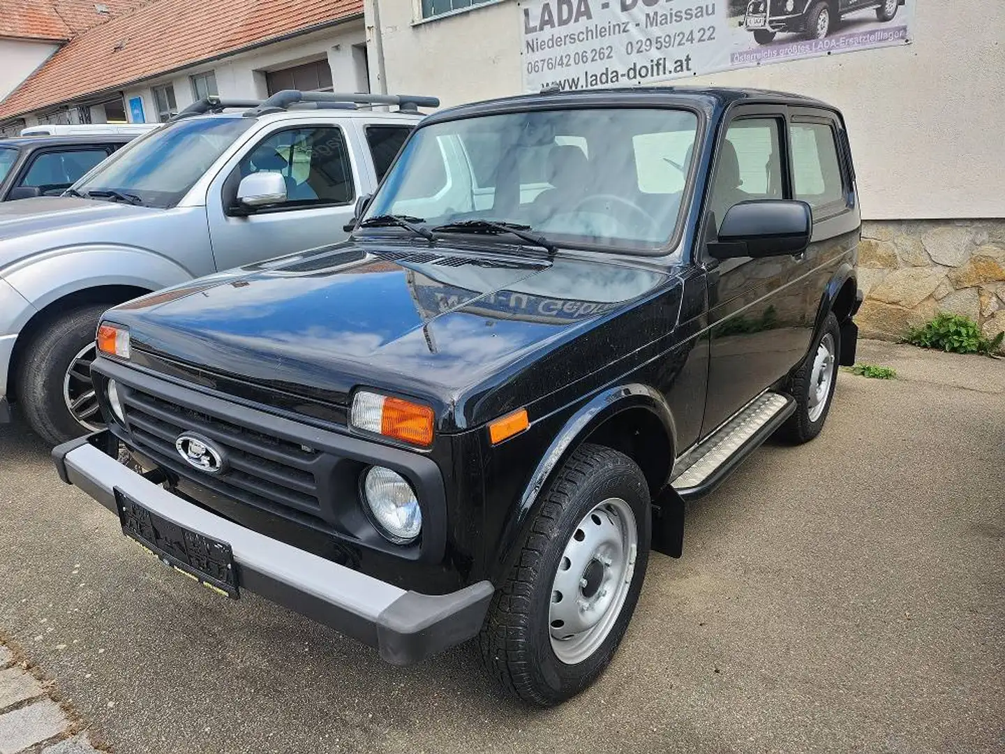 Lada Taiga Lada Taiga 4x4 -Legend- Austria Jagdedition Schwarz - 1