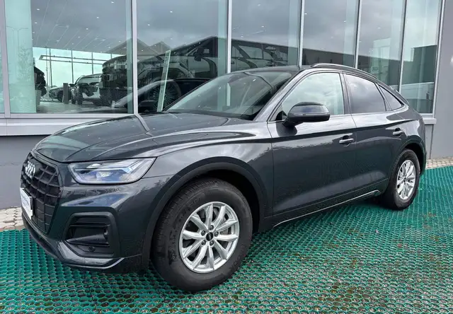 Audi Q5 Sportback 35 2.0 tdi mhev Business Advanced s-tronic