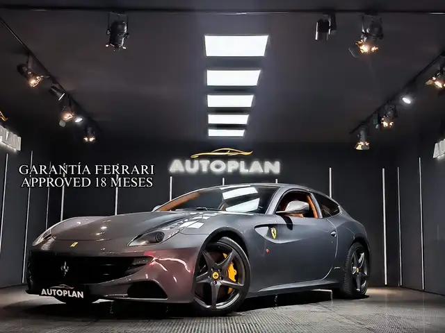 Ferrari FF