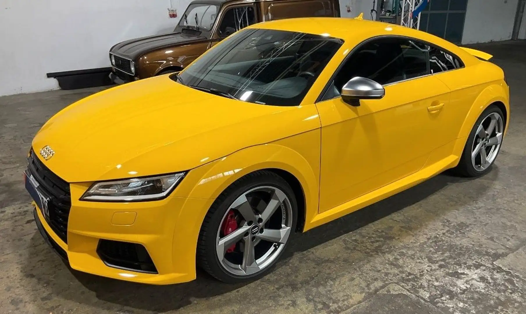Audi TTS Jaune - 1