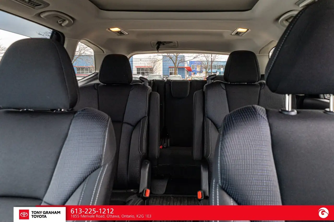 Subaru Ascent снимка Subaru Ascent