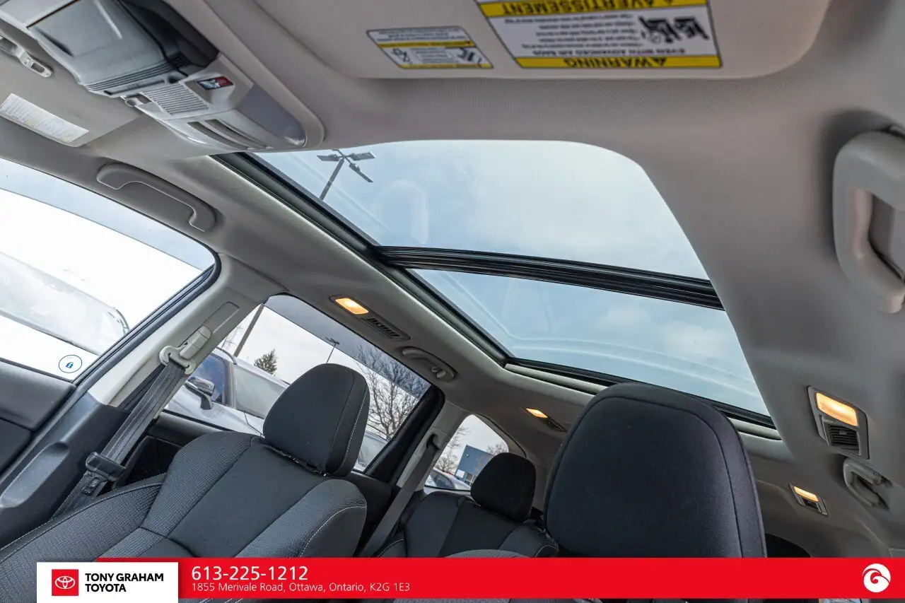 Subaru Ascent снимка Subaru Ascent
