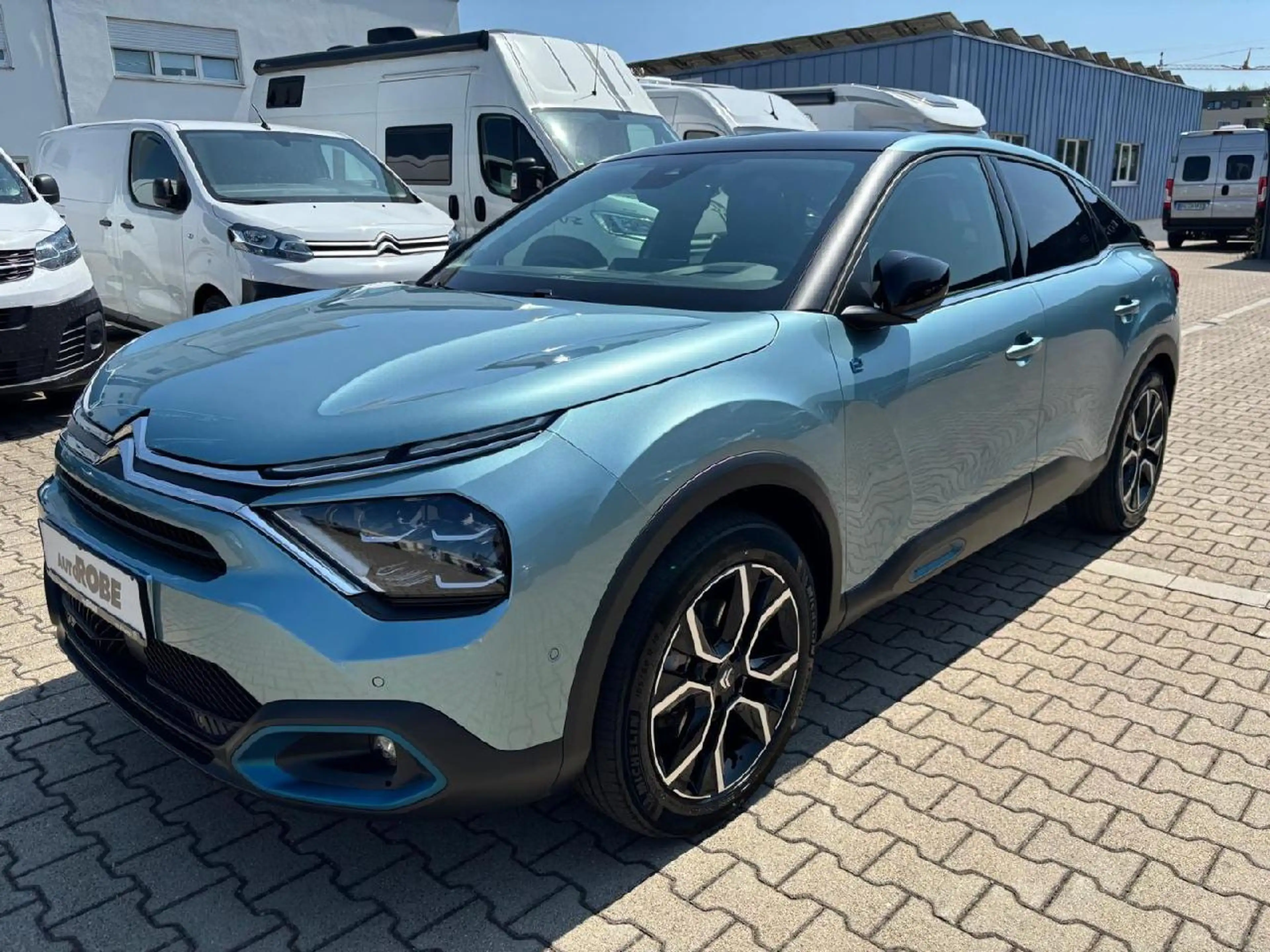 Citroen E-C4 Electric ë- Shine — photo 7