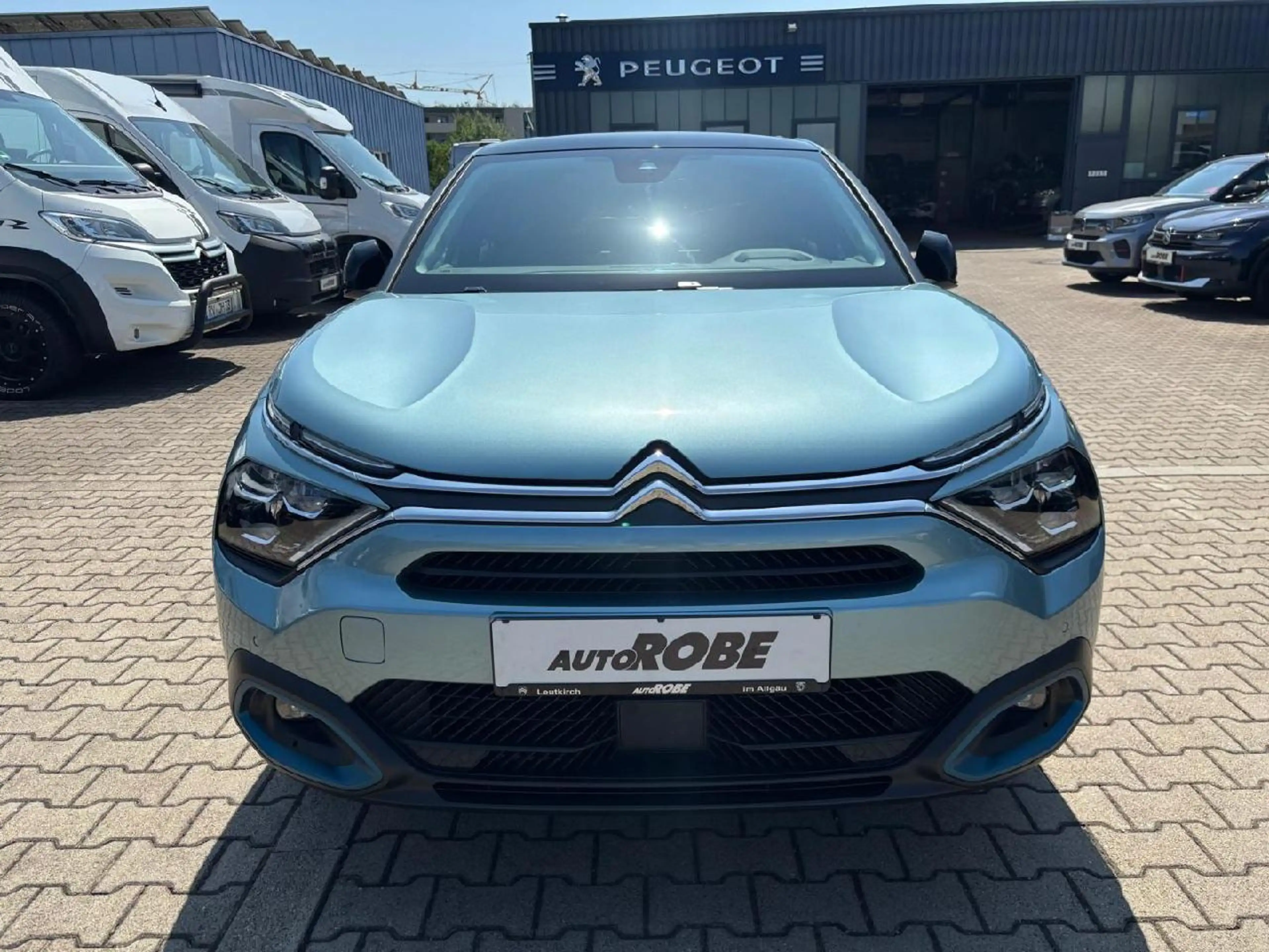 Citroen E-C4 Electric ë- Shine — photo 8