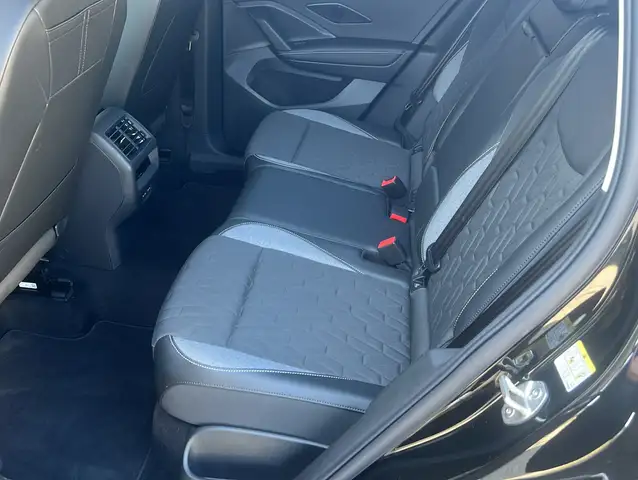 Volkswagen Tiguan view 7