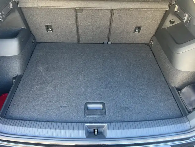 Volkswagen Tiguan view 10