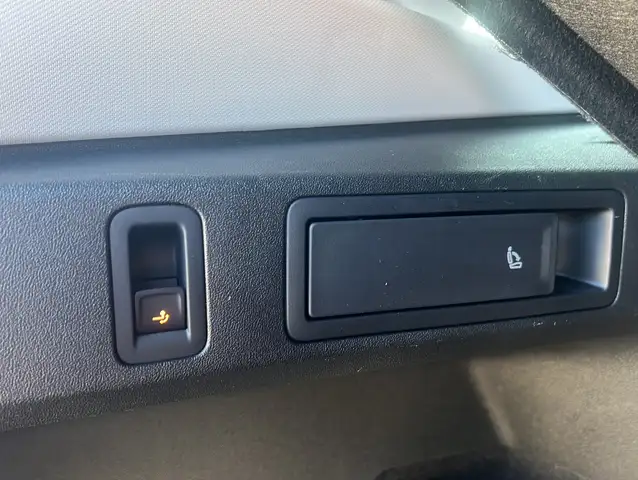 Volkswagen Tiguan view 11