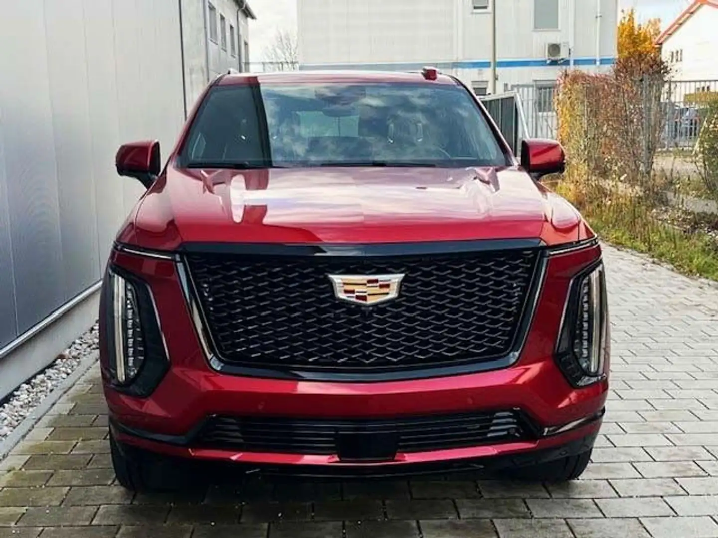 Cadillac Escalade Sport Platinum 6.2l Modell 2025 Roşu - 2