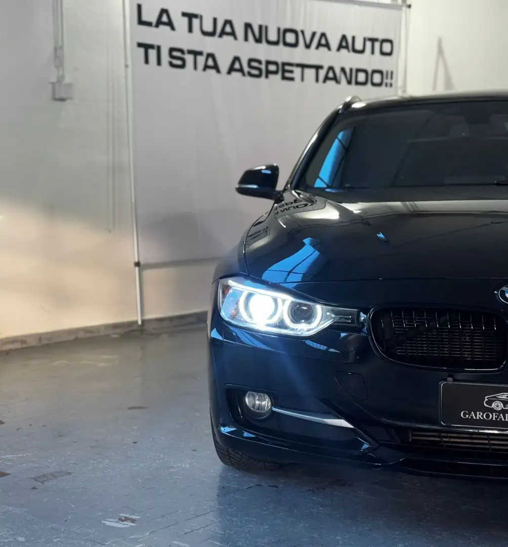 BMW 320 Serie 3 F31 2012 Touring 320d Touring Sport Schwarz - 2