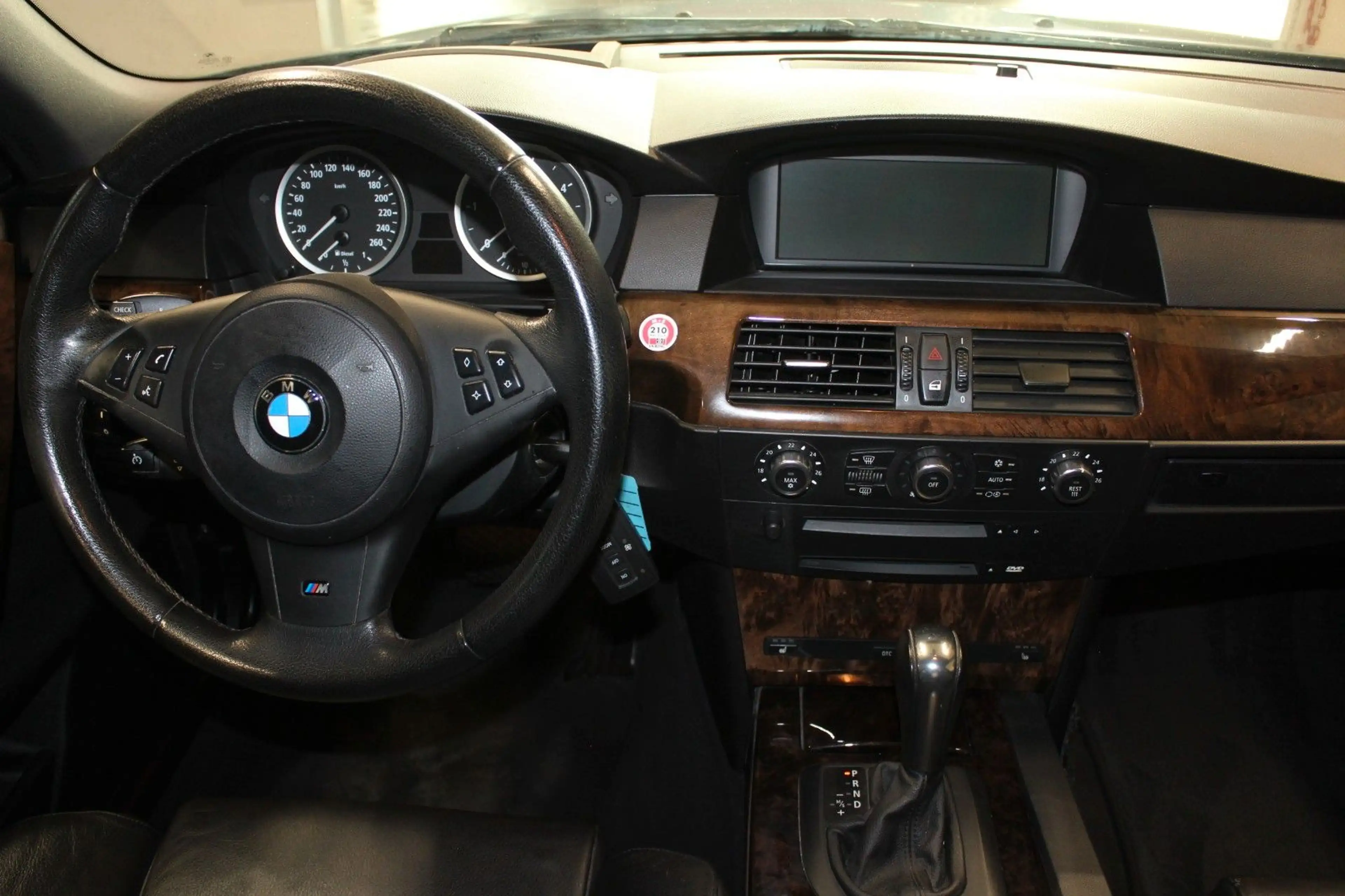 BMW 535 d-M Touring*Head-Up*PDC*AHK*XENON*NAVI*SHZ — photo 12