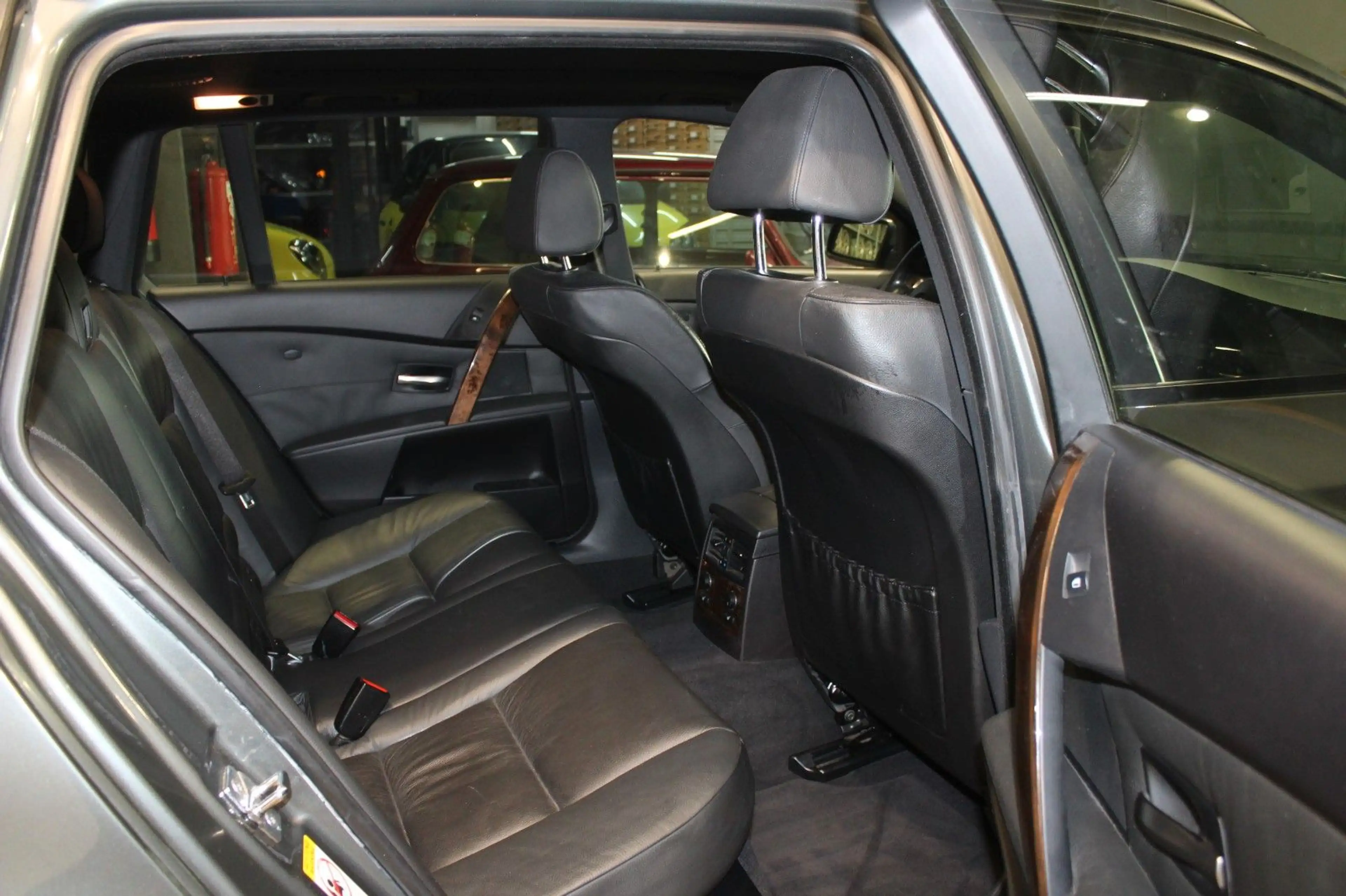 BMW 535 d-M Touring*Head-Up*PDC*AHK*XENON*NAVI*SHZ — photo 8