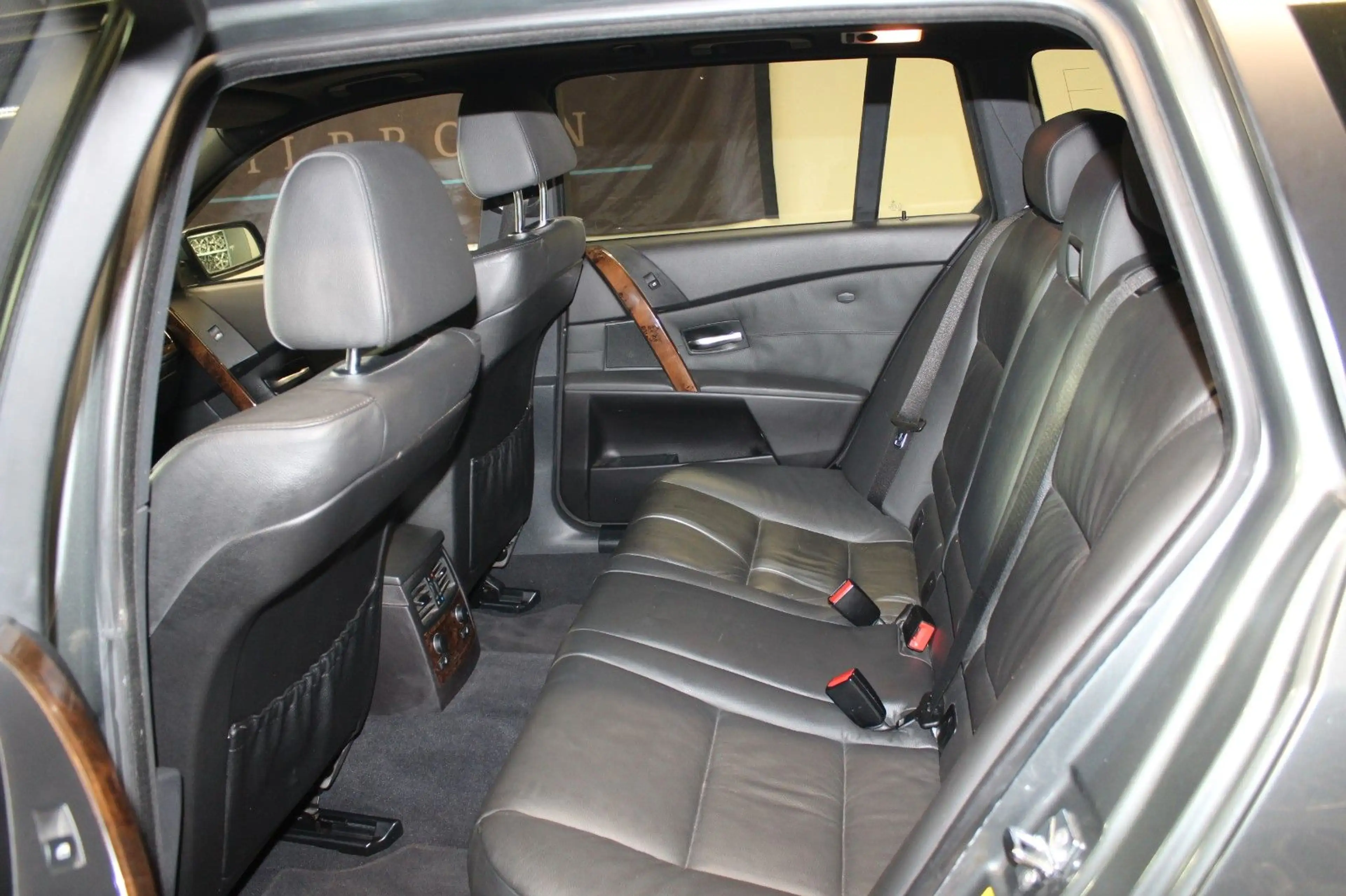 BMW 535 d-M Touring*Head-Up*PDC*AHK*XENON*NAVI*SHZ — photo 9