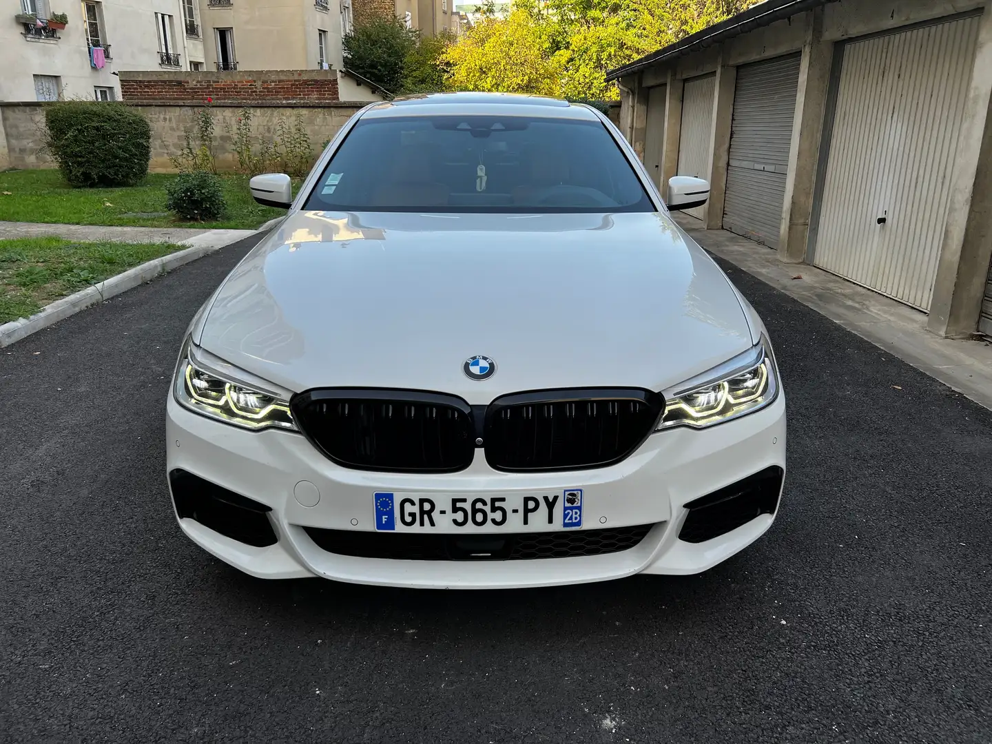 BMW 530 SERIE 5 G30 (10/2016)  265 ch BVA8 Sport Blanc - 2