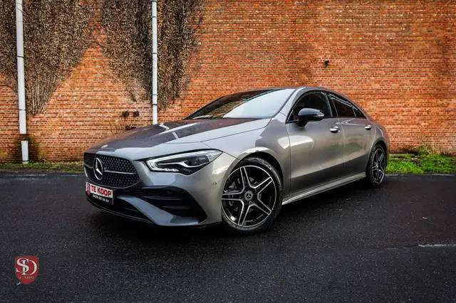 Mercedes-Benz CLA 180 FACELIFT*AMG line*Night Pack*