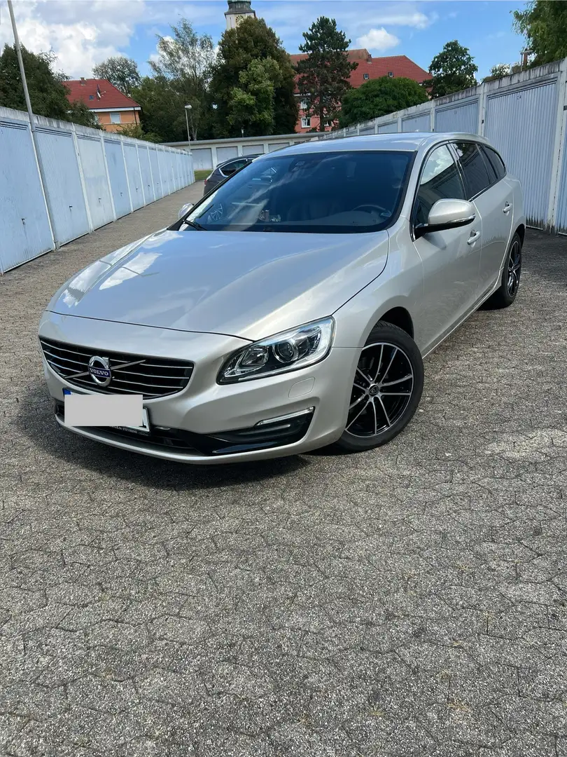 Volvo V60 D3 Geartronic Linje Svart - 1