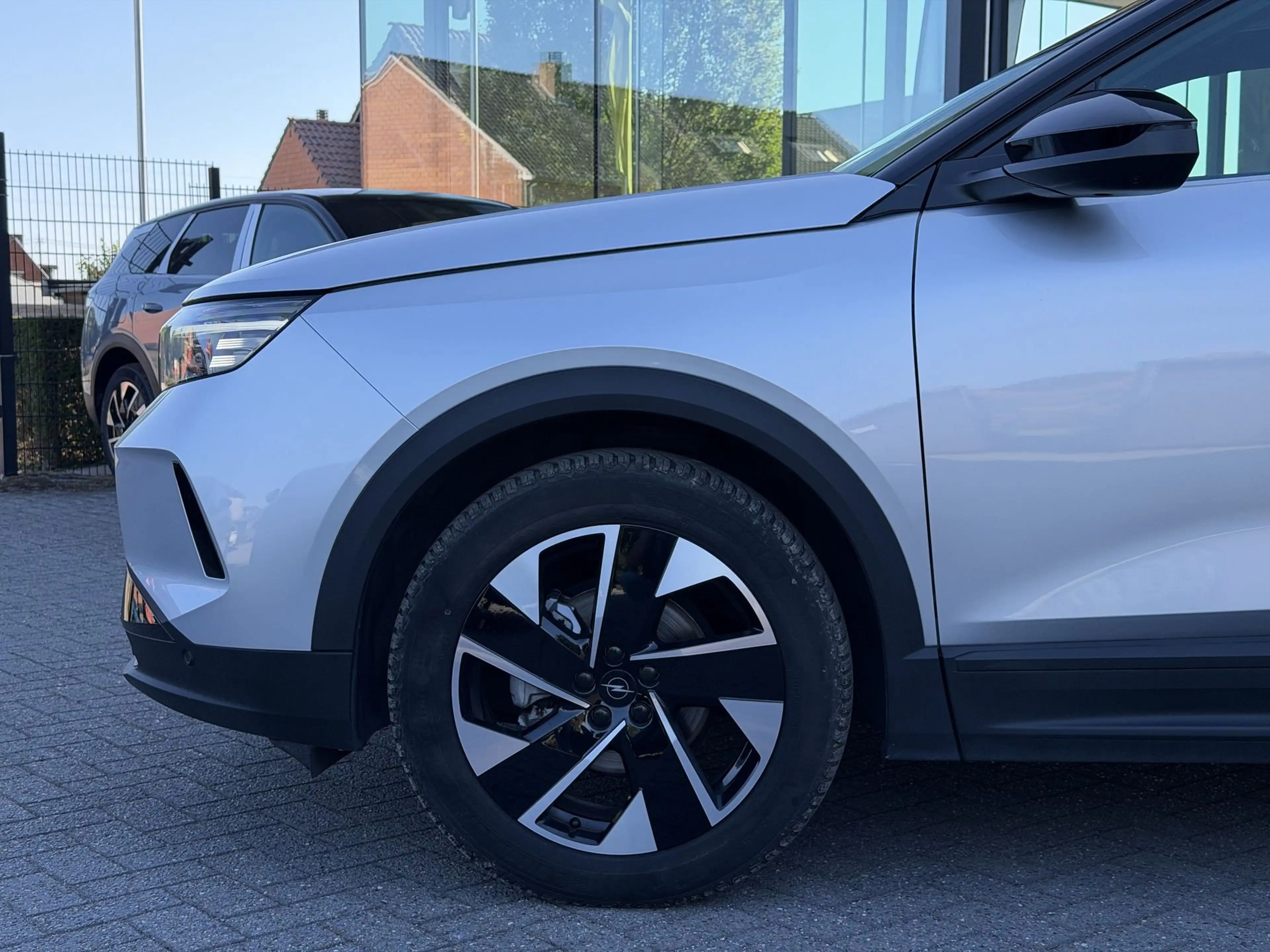 Opel Grandland 1.2T Hybrid GS *Navi*360° Cam*CarPlay* — photo 7