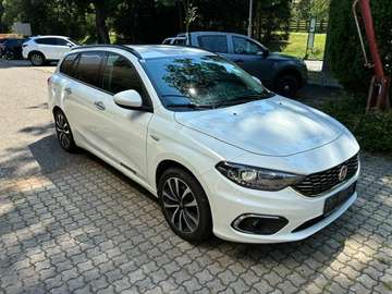 Kombi 1,4 TJet 120 Bianco Connect *AHV*RFK*XENON*