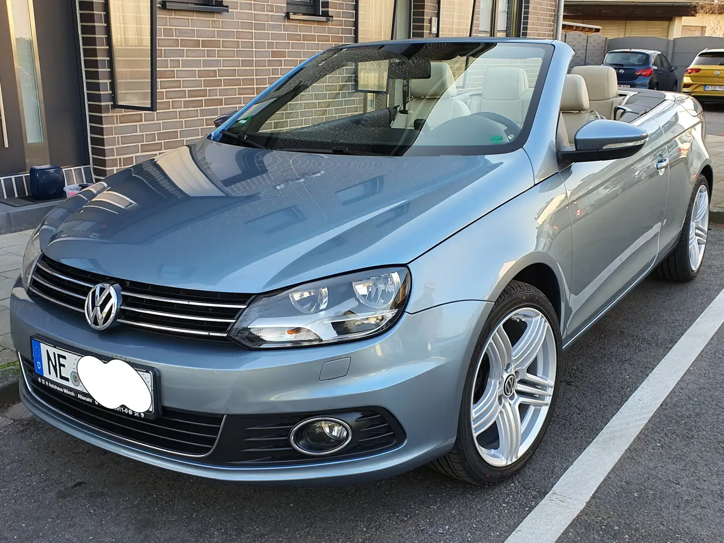 Volkswagen Eos Eos 1.4 TSI + LEDER + 8xAlu + Windschott Blau - 1