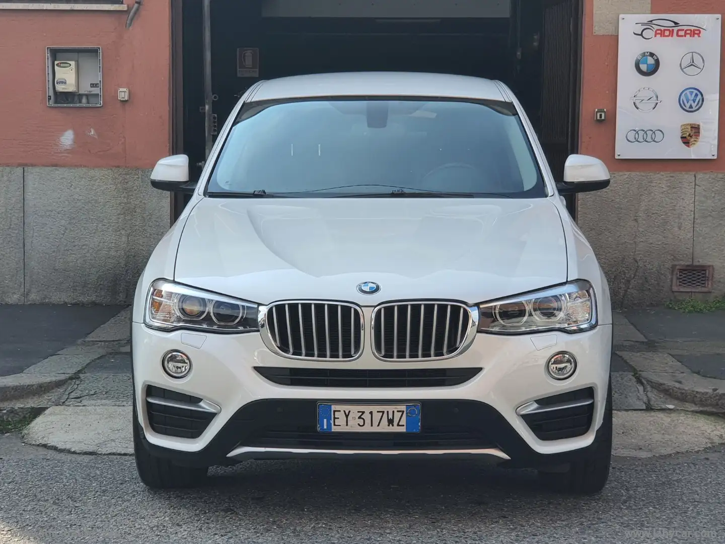 BMW X4 xDrive20d xLine White - 2