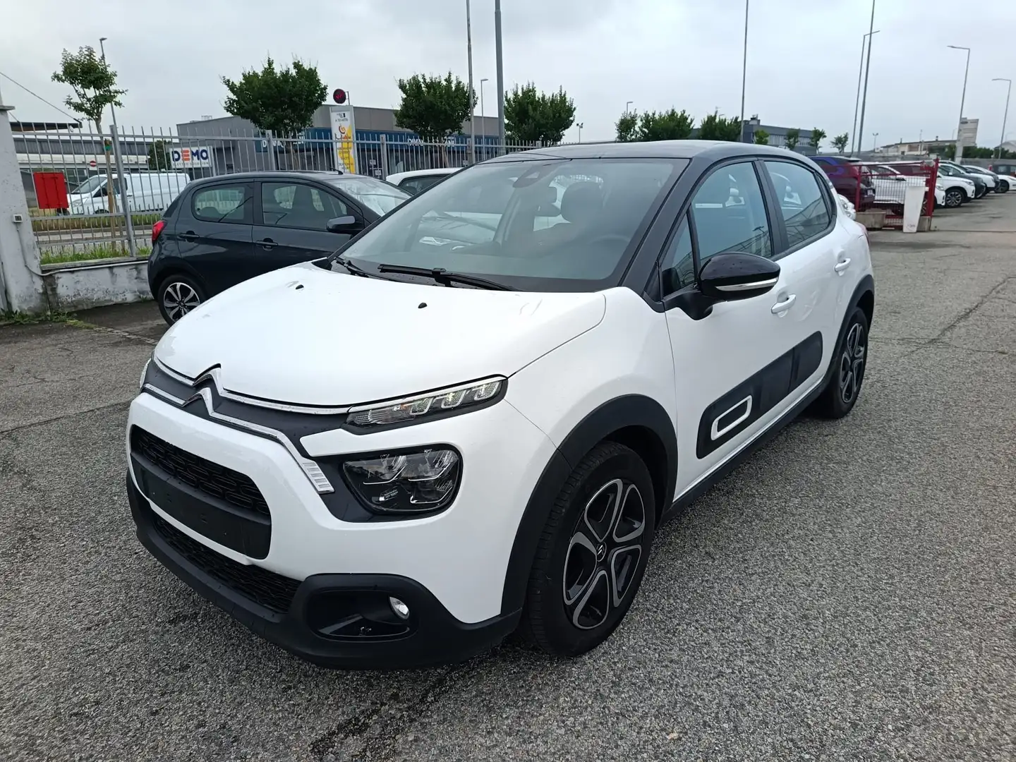 Citroen C3 1.2 puretech Shine s Bianco - 1