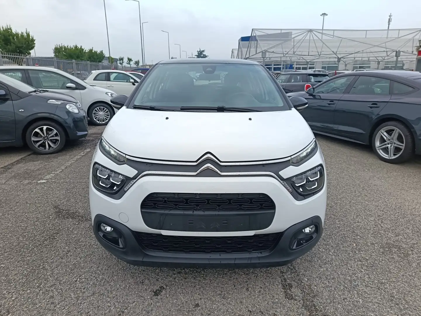 Citroen C3 1.2 puretech Shine s Bianco - 2