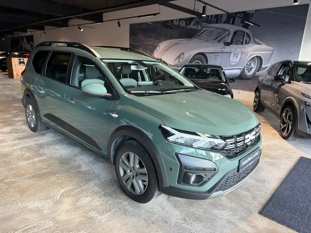 Dacia Jogger 1.0 TCe 110 Extreme|Camera|CarPlay|Navigatie|Trekh