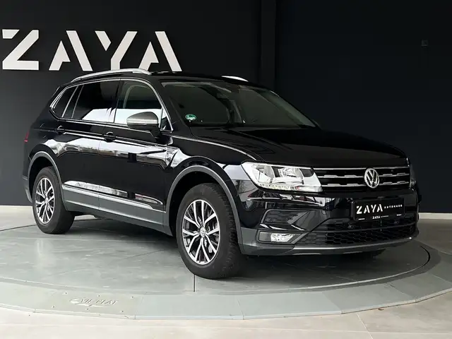Volkswagen Tiguan Allspace 1.5 TSI 7-SITZER*AHK*LED*NAVI*