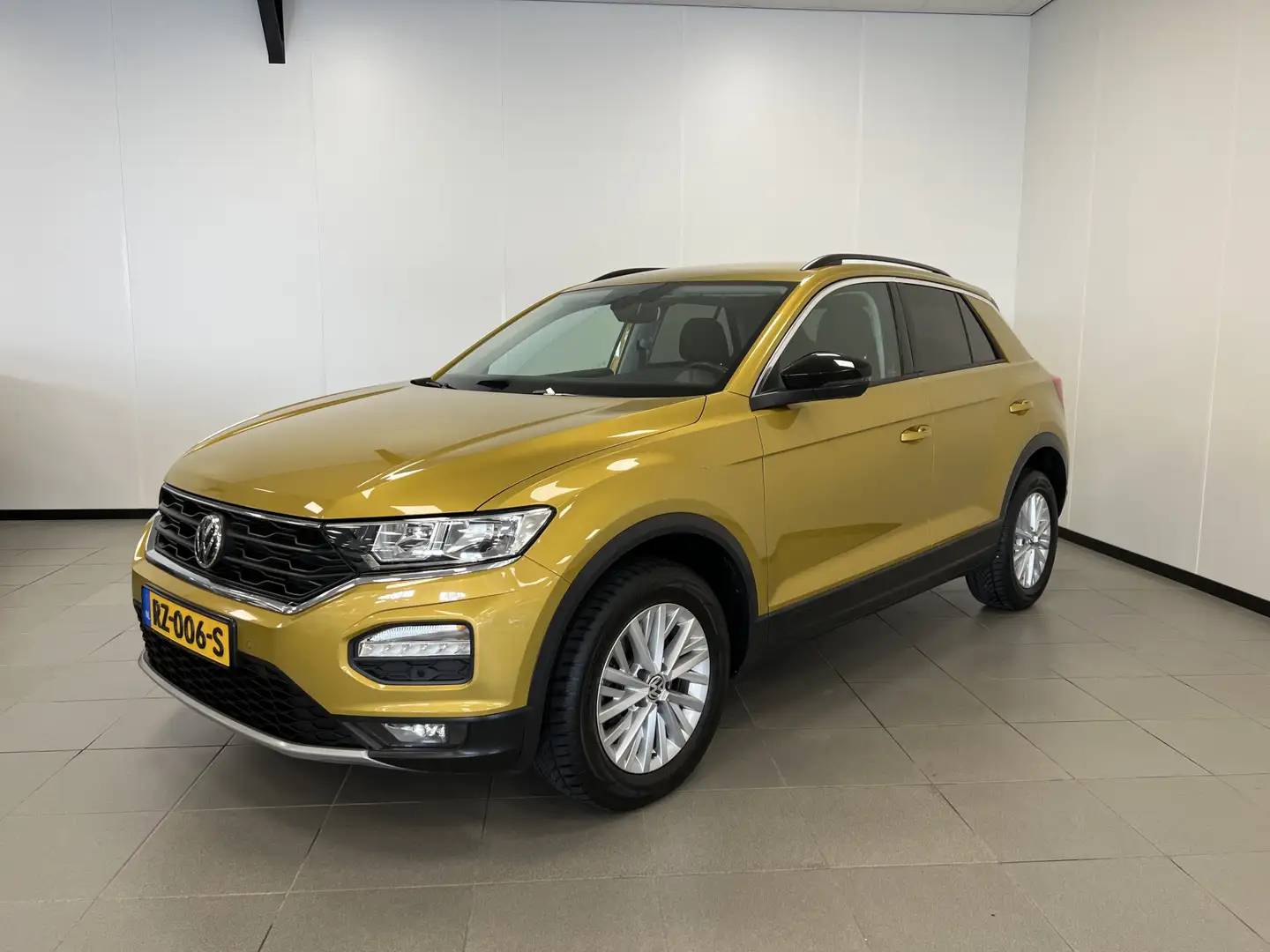 Volkswagen T-Roc 1.0 TSI Style / 116PK / Virtual cockpit / Navi / p Amarillo - 2