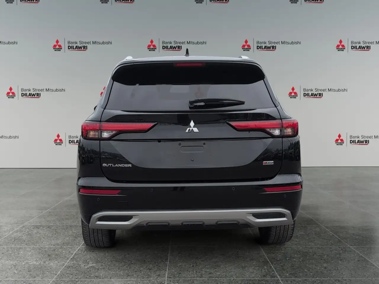 Mitsubishi Outlander снимка Mitsubishi Outlander