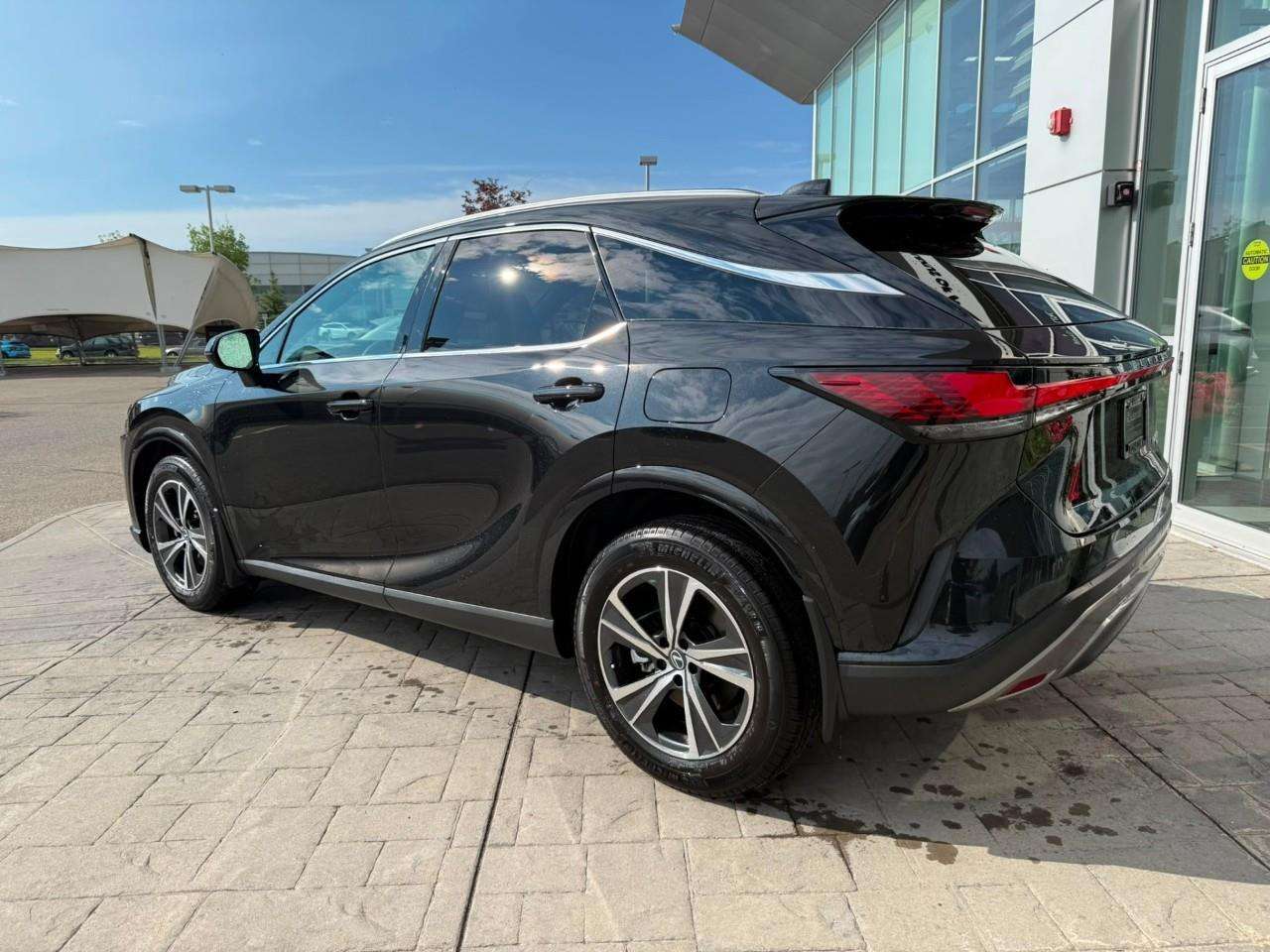 2026 Lexus RX RX 350 PREMIUM / RATES AS LOW AS 2.9% / DEMO SAVIN — снимка 2