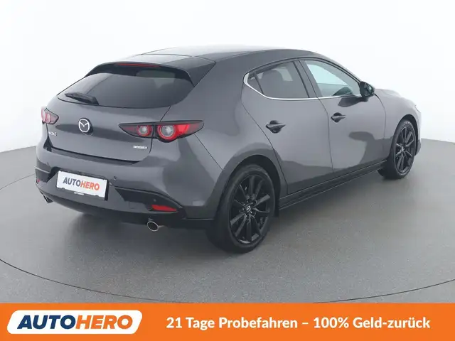 Mazda Mazda3 view 6