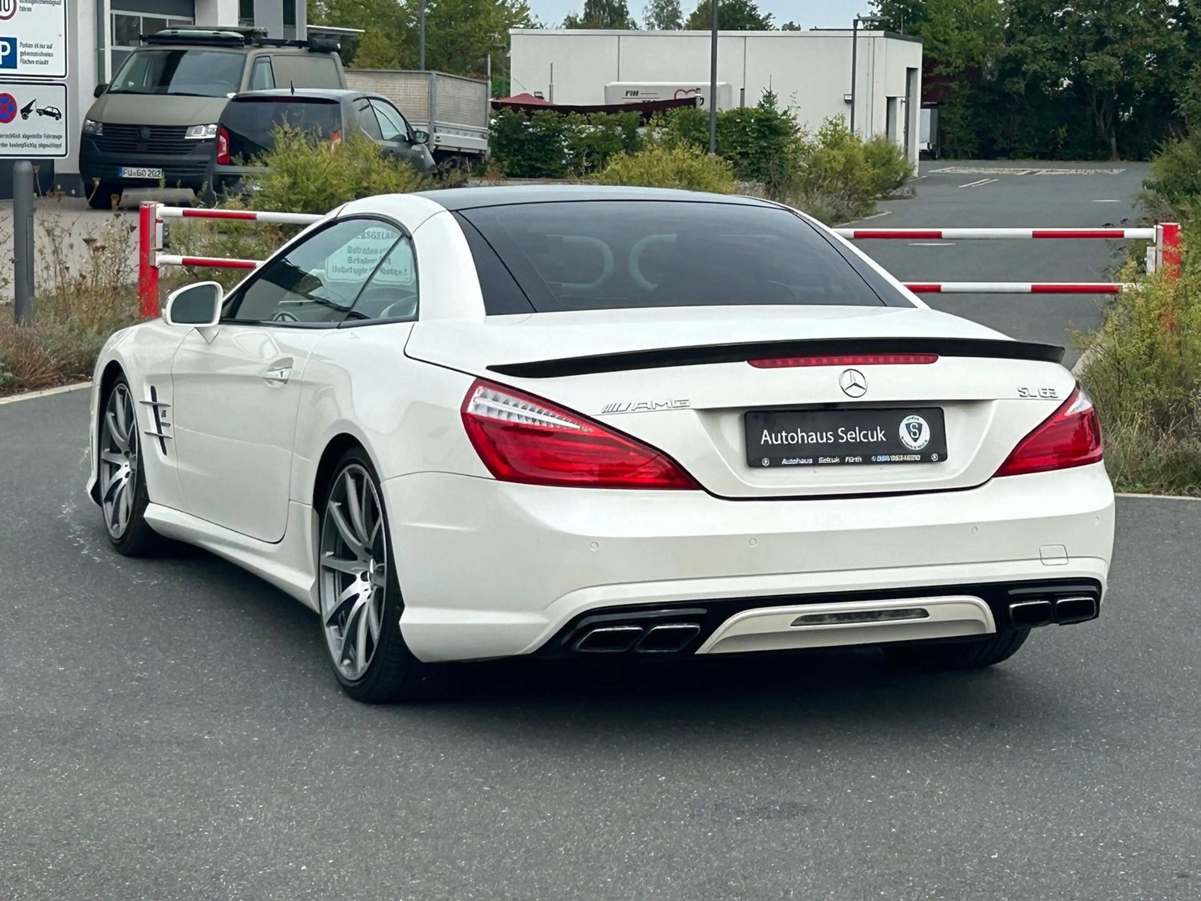 Mercedes-Benz SL 63 AMG Designo Performance Paket *B&O*Pano* — photo 5
