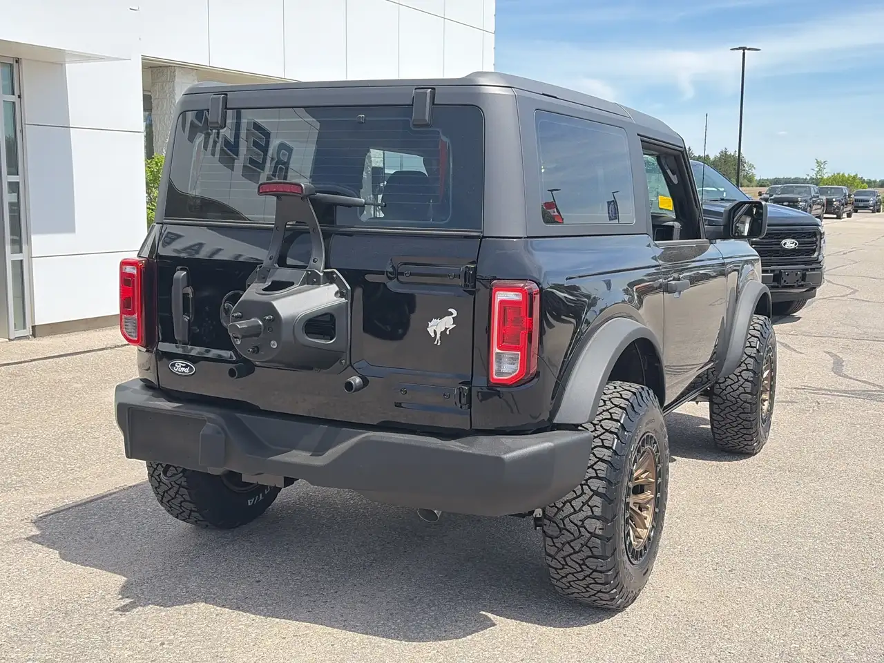 Ford Bronco снимка Ford Bronco