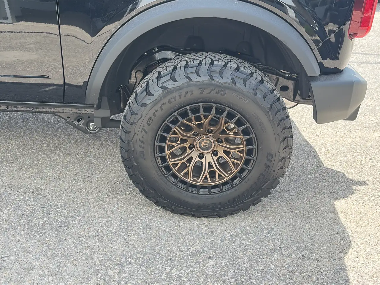 Ford Bronco снимка Ford Bronco