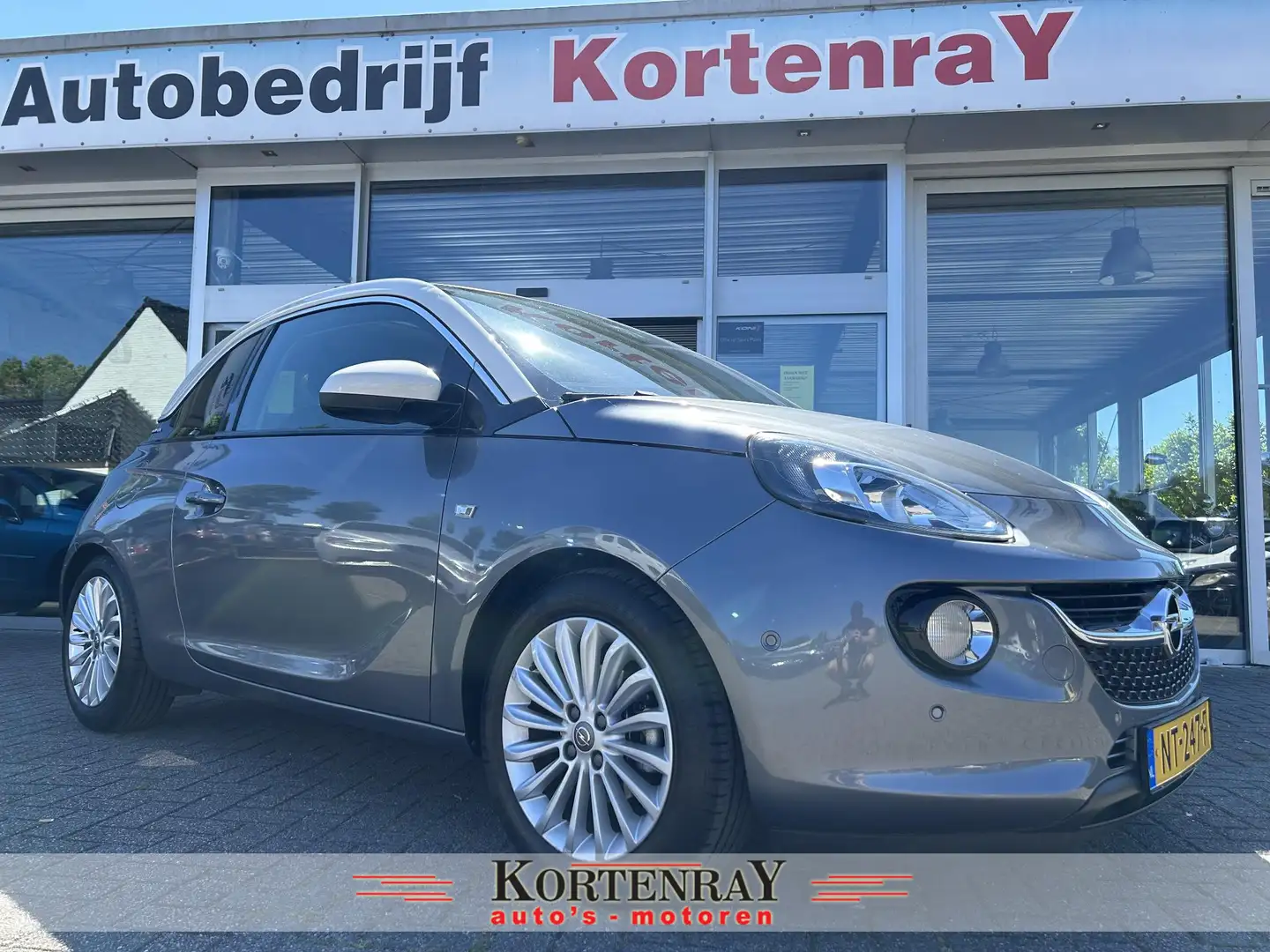 Opel Adam 1.0 Turbo Glam Favourite slechts 12,345 km gereden Gris - 1