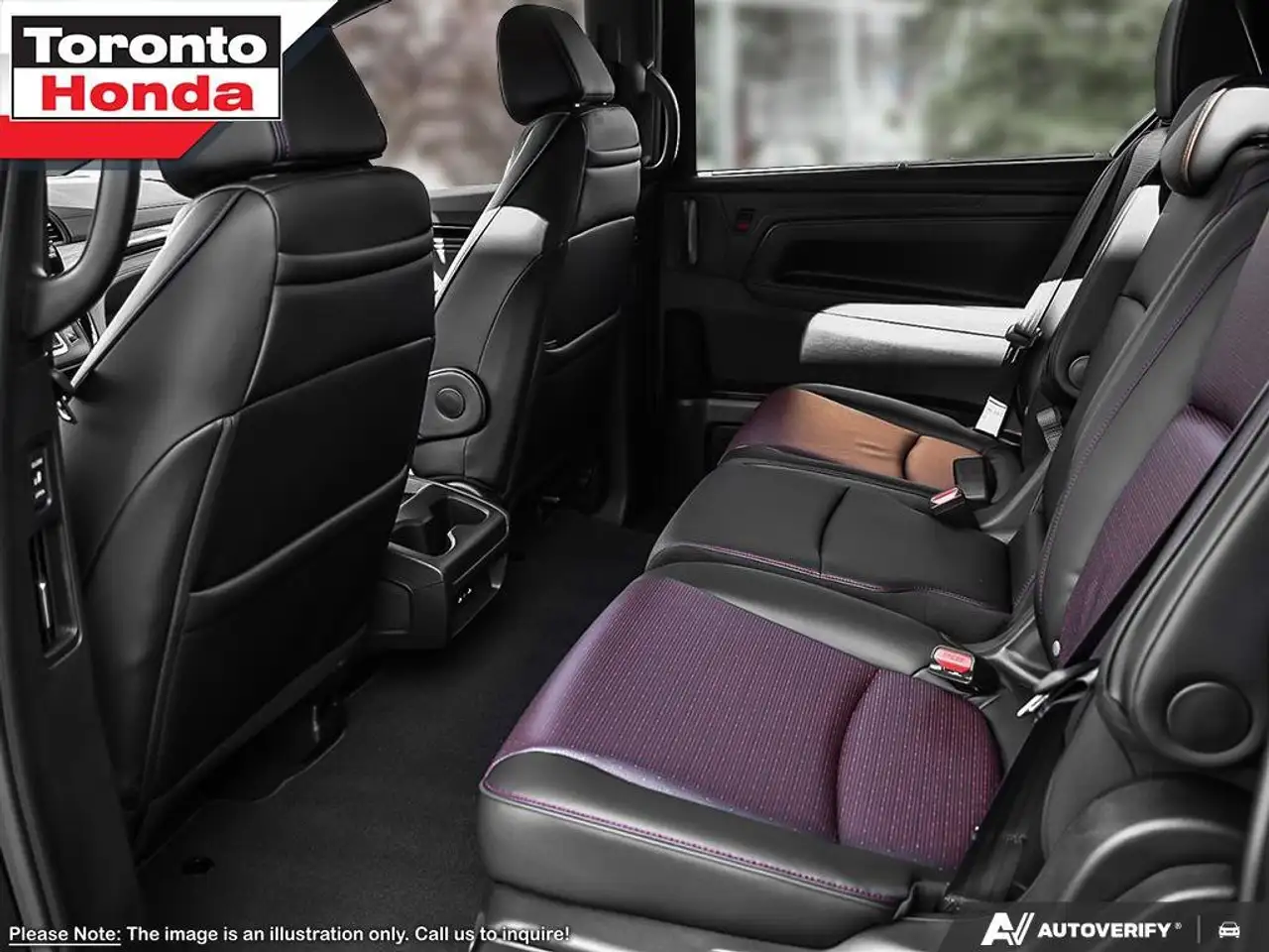 Honda Odyssey снимка Honda Odyssey