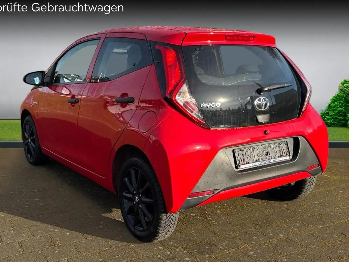 Toyota Aygo x X-business-Paket Klima Zentralverrieglung Radio Rot - 2