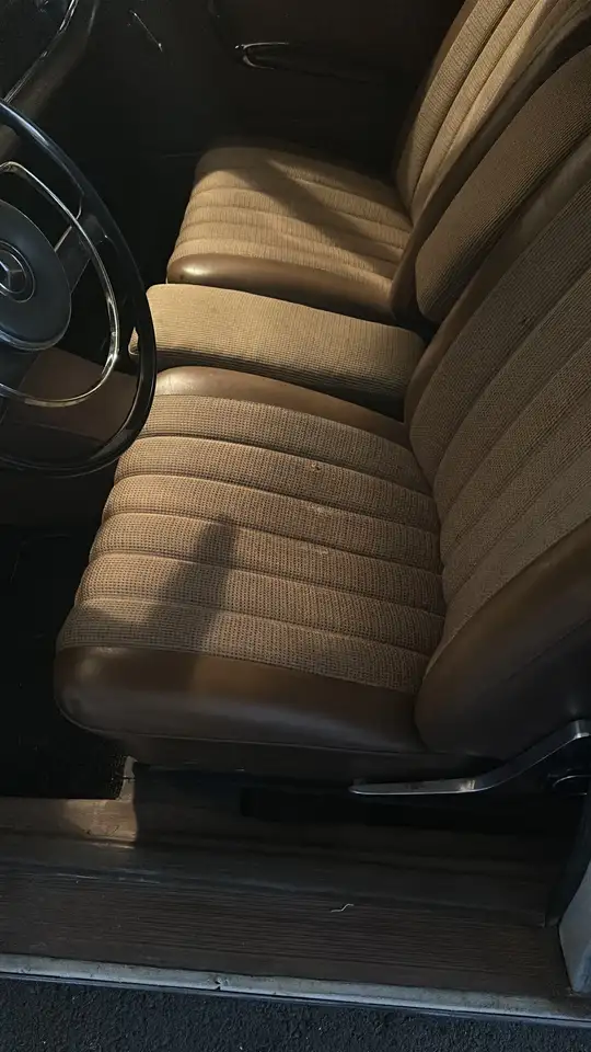 Mercedes-Benz 200, foto 11