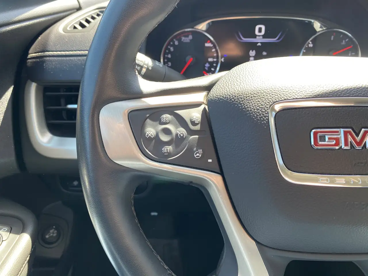 GMC Terrain снимка GMC Terrain