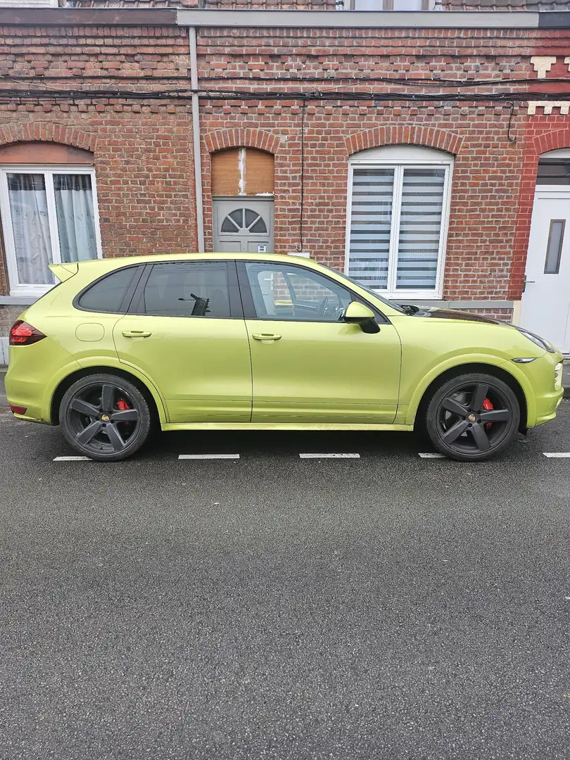 Porsche Cayenne 4.8 V8 GTS Tiptronic S A - 2