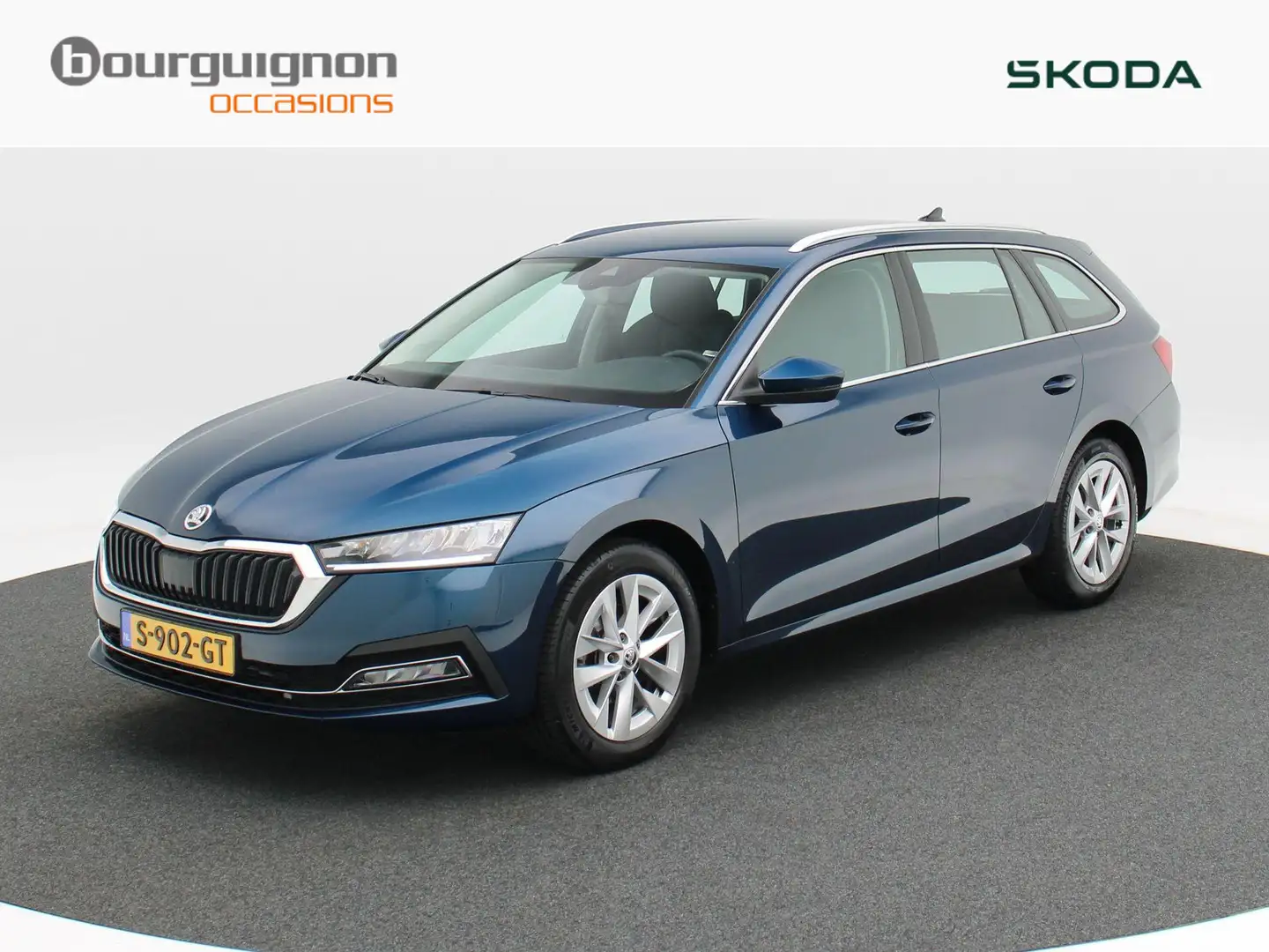 Skoda Octavia Combi 1.5 e-TSi 150 Pk Automaat Business Edition P Blauw - 1