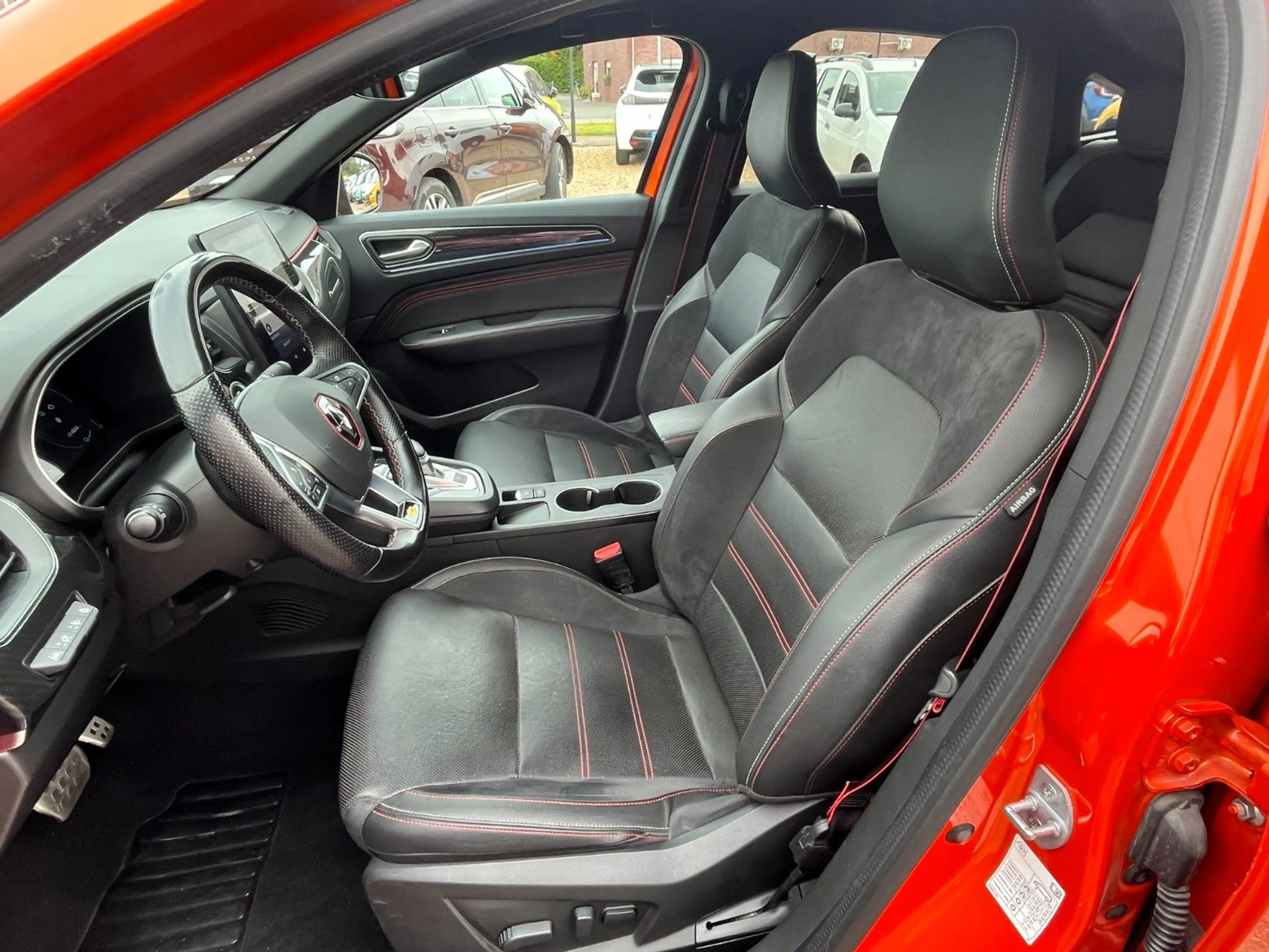 Renault Arkana R.S. LINE-TECH 145 HYBRID (AHK, SHZ, KLIMA) — photo 6