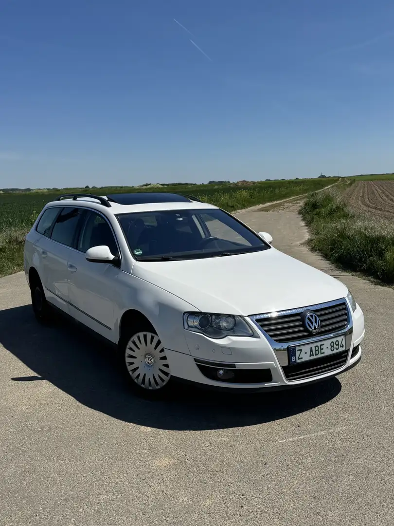 Volkswagen Passat 1.8 TSI Automatik Highline - 1