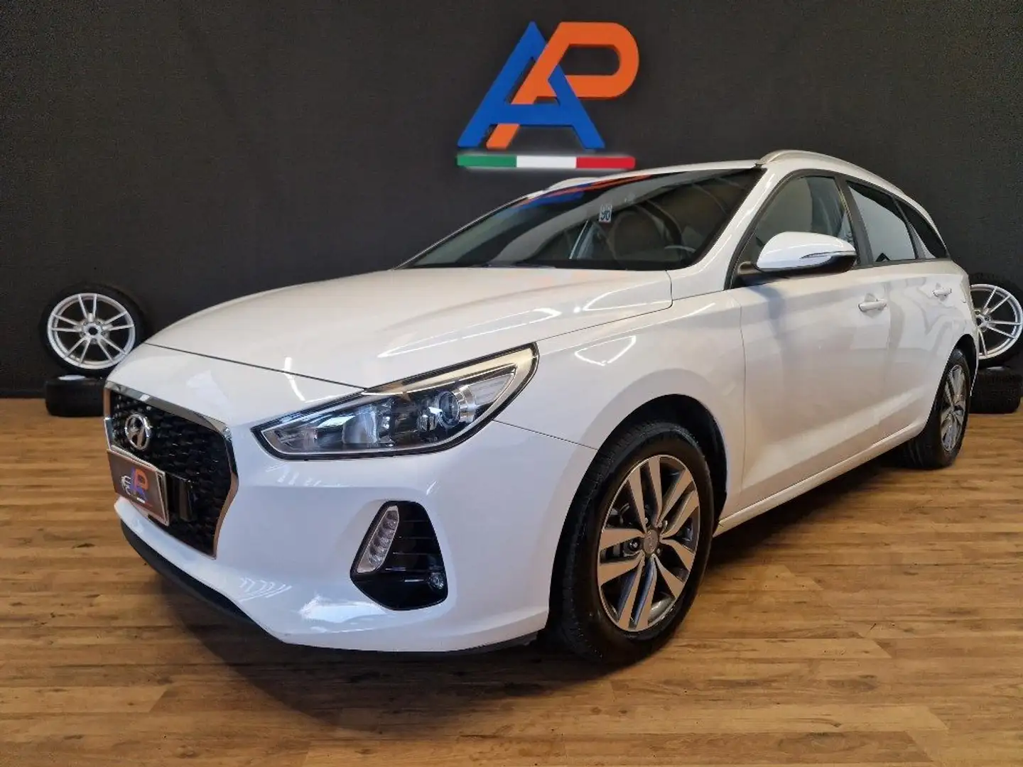 Hyundai i30 Wagon 1.6 CRDi 110CV DCT Style Bianco - 1