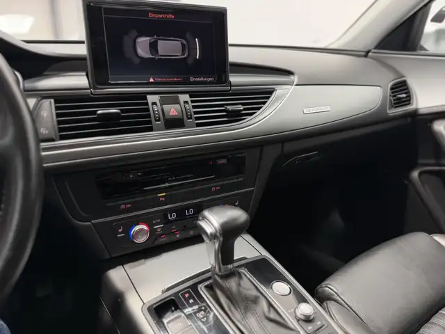Audi A6 view 11