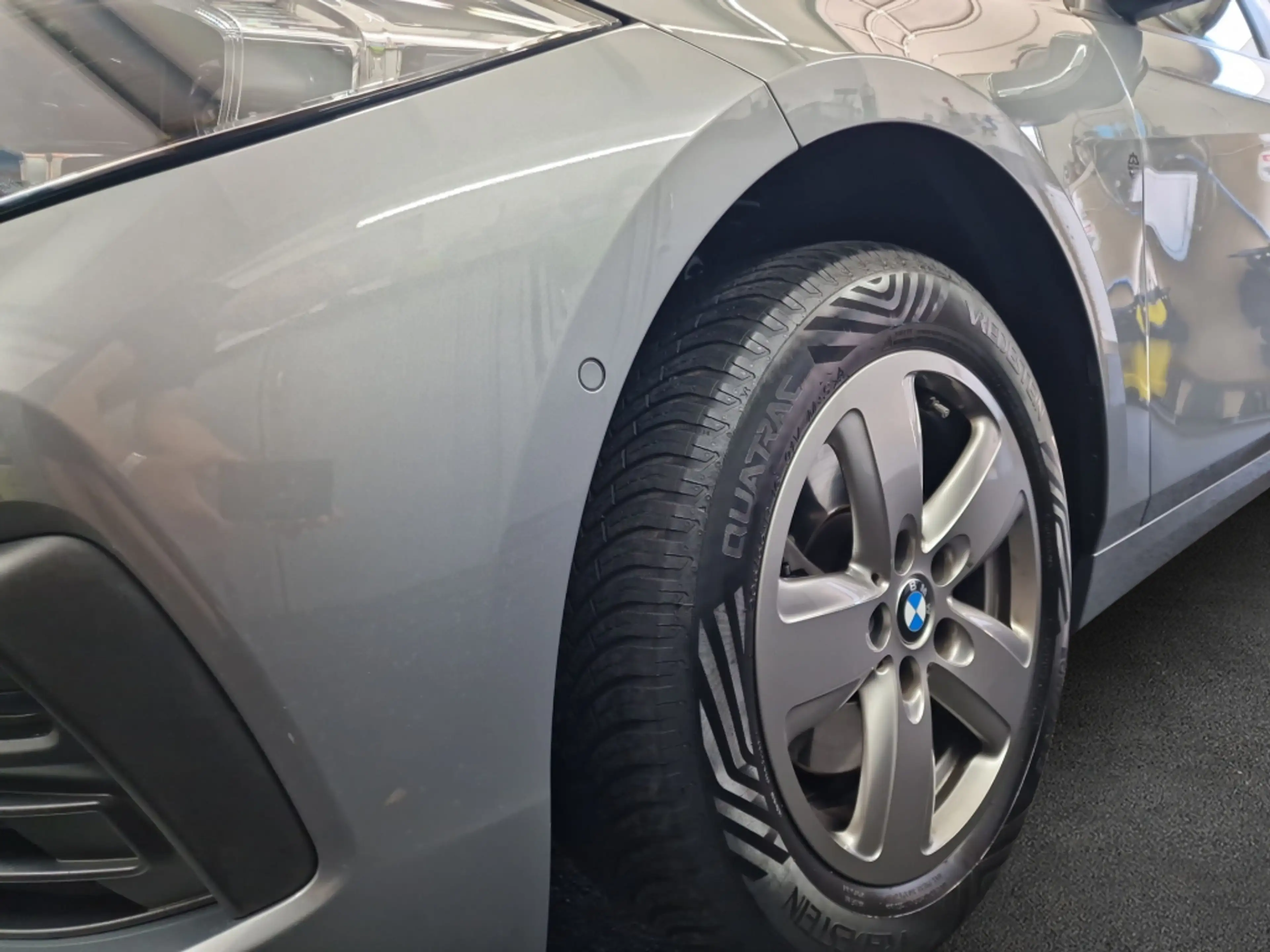 BMW 118 i Advantage LED Navi Sitz- und Lenkradheizung — photo 7