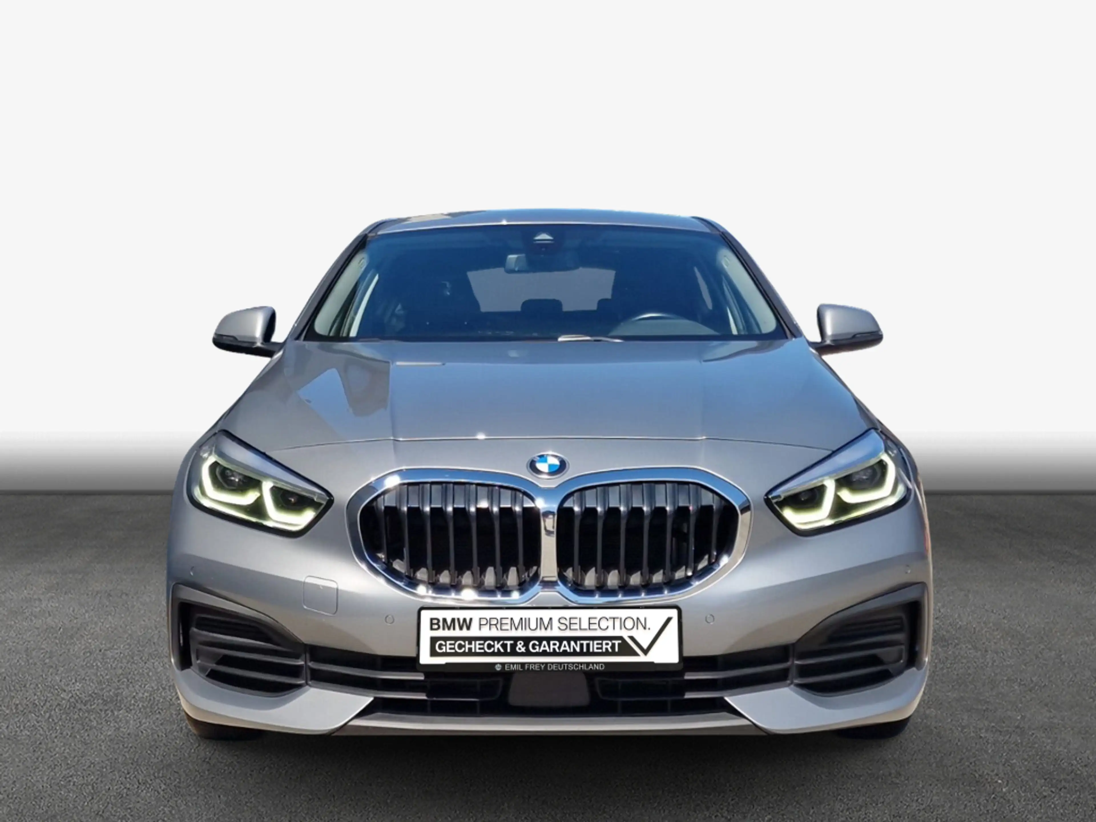 BMW 118 i Advantage LED Navi Sitz- und Lenkradheizung — photo 4