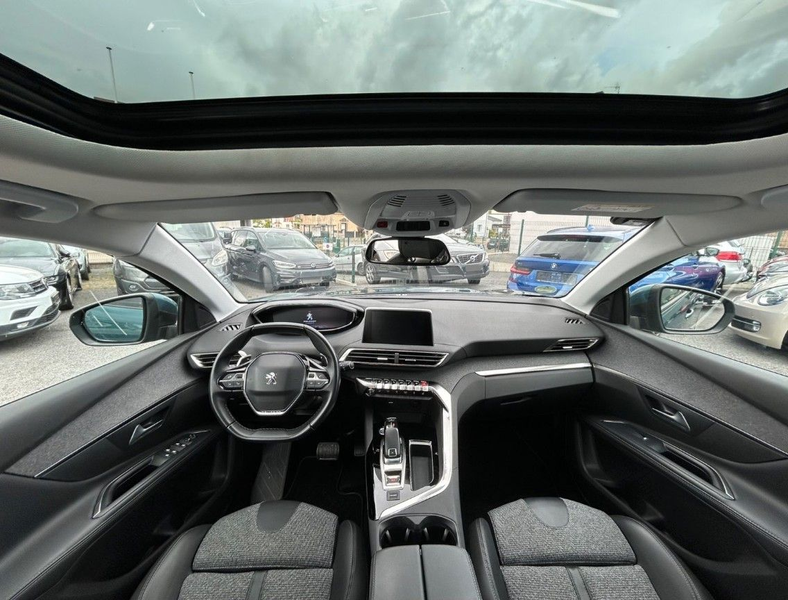Peugeot 5008 7 SITZ + PANO + MASSAGE + KAMERA — photo 12